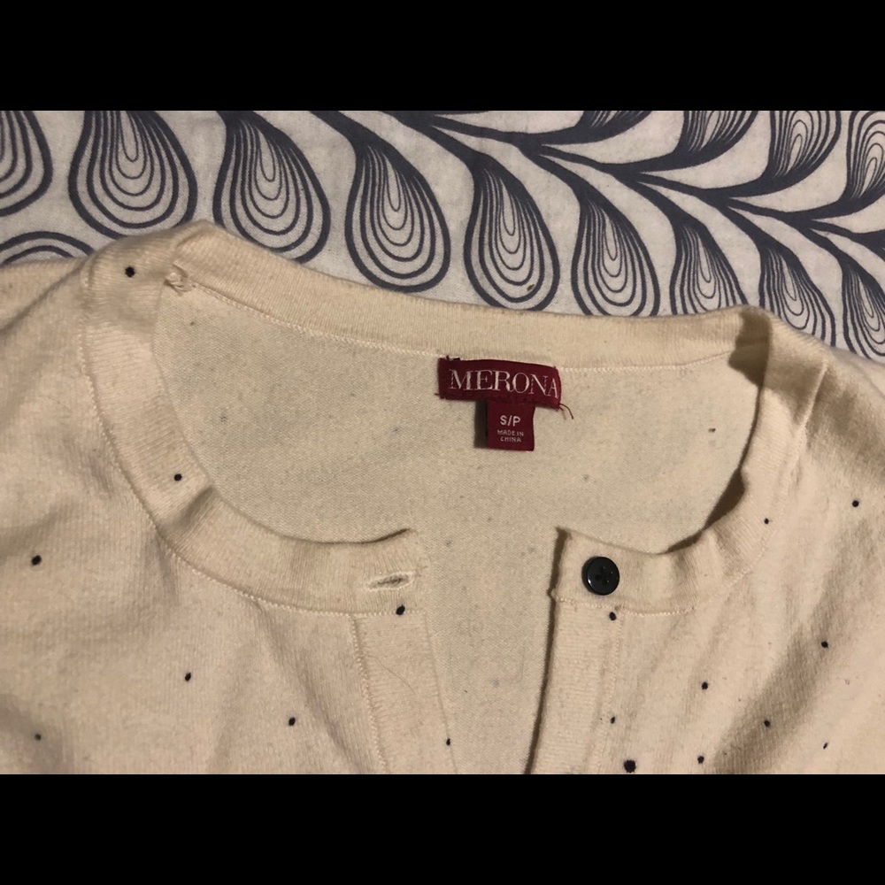 Cardigan - Picture 3 of 3